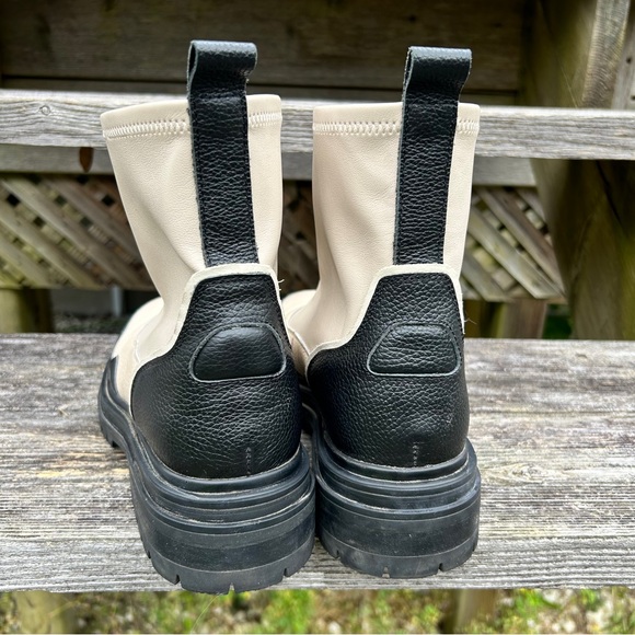 Off-White Leather Lug Sole Zipper Ankle Boots - Picture 8 of 15